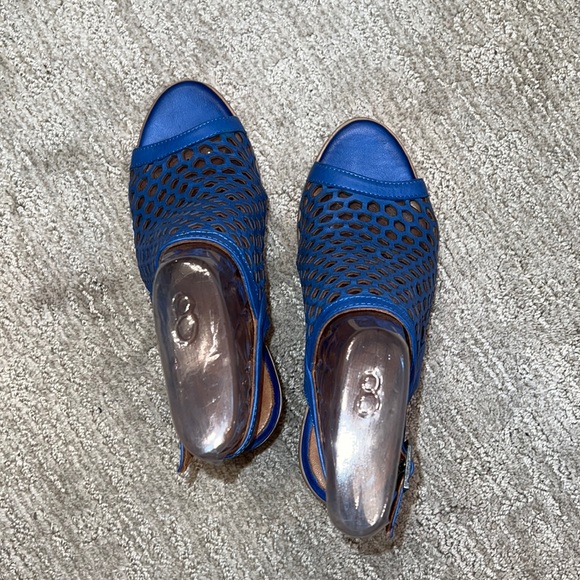 Bueno Heels NWOT - Picture 2 of 7